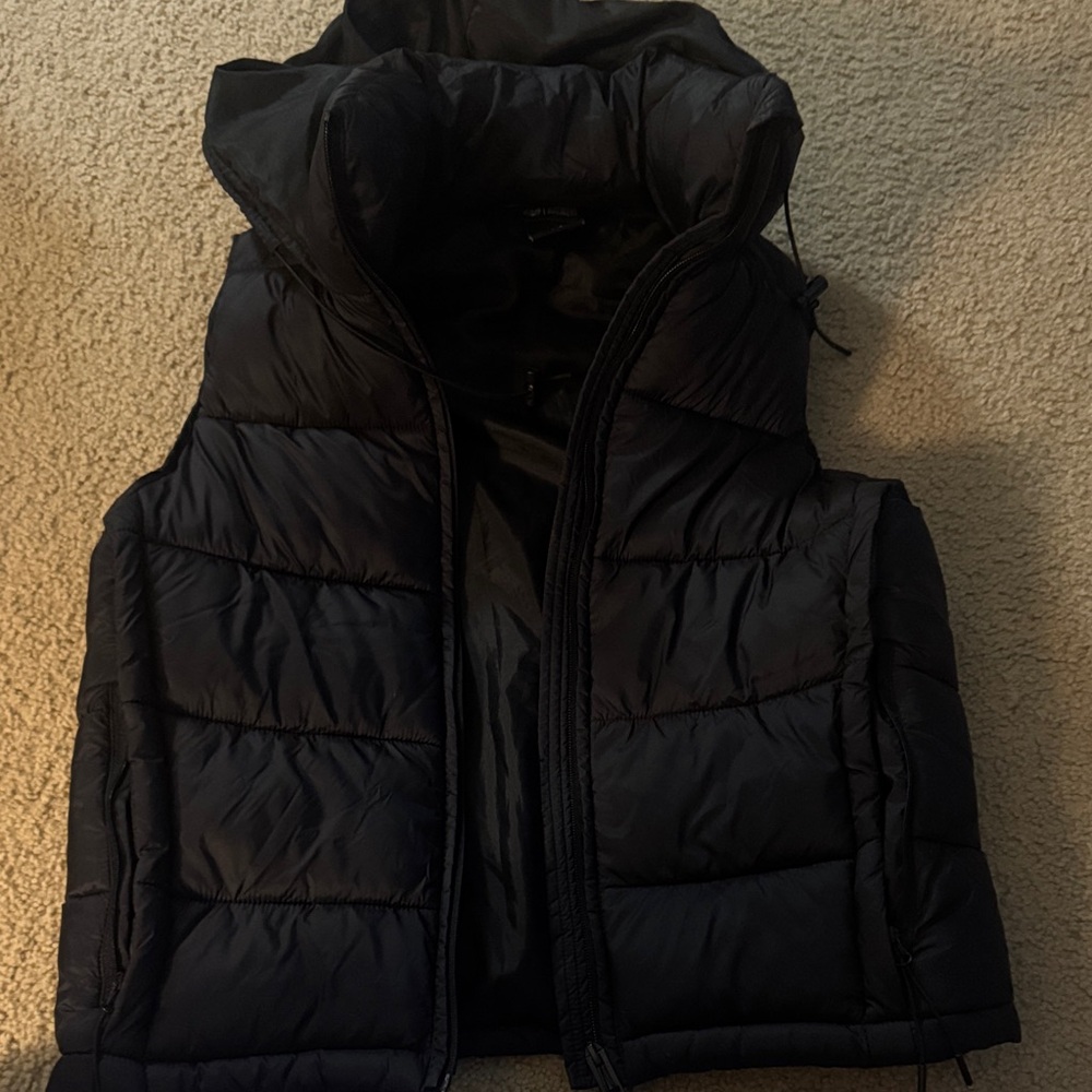 Mondetta Outdoor Black Vest